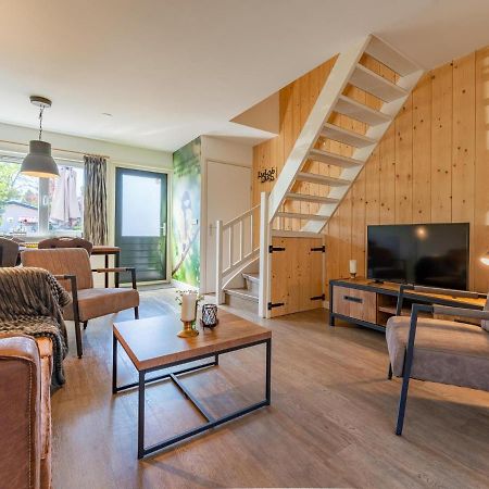 훌쇼스트 Tiny House Kuifmees 빌라 외부 사진